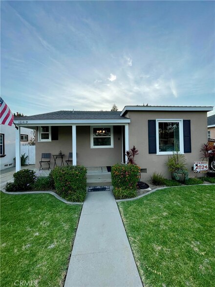 10419 Hildreth Ave, South Gate, CA 90280