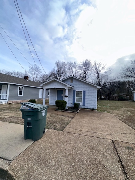 103 Lucy Ave, Memphis, TN 38106