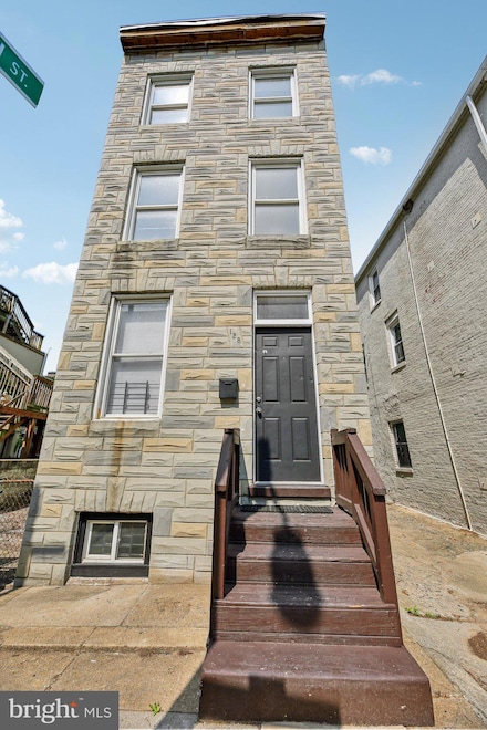 128 S Arlington Ave, Baltimore, MD 21223