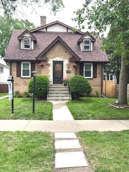 9907 Kedvale Ave, Skokie, IL 60076