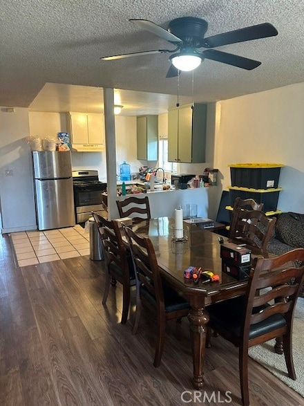 201 W Raymond St, Compton, CA 90220