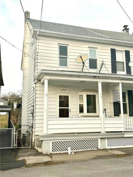 208 Green St, Brockton, PA 17925