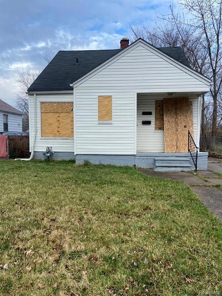 9040 Fielding St, Detroit, MI 48228