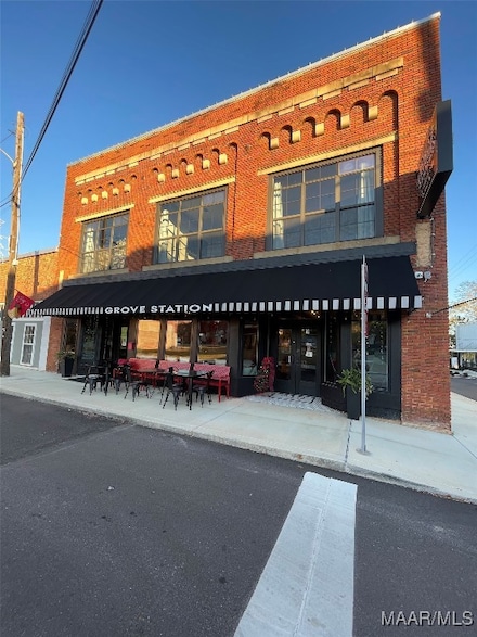 19 Sistrunk St, Tallassee, AL 36078