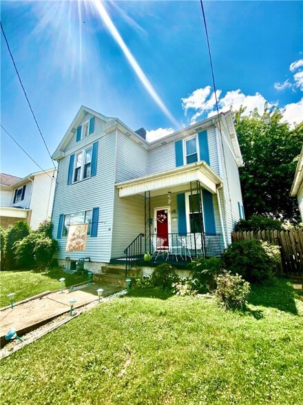 80 Lawn Ave, Uniontown, PA 15401