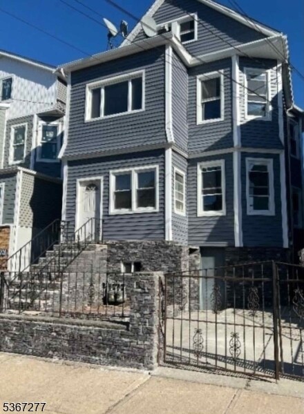 717 Jackson Ave Unit 719, Elizabeth, NJ 07201