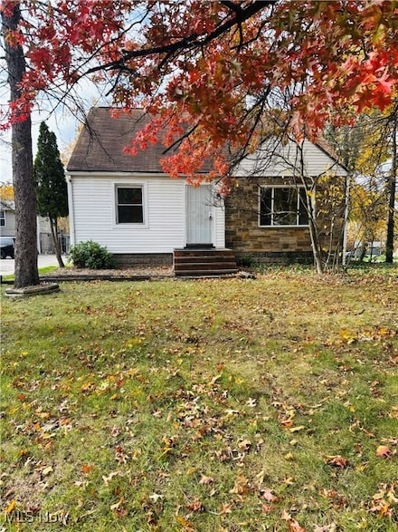 1574 East Ave, Akron, OH 44314