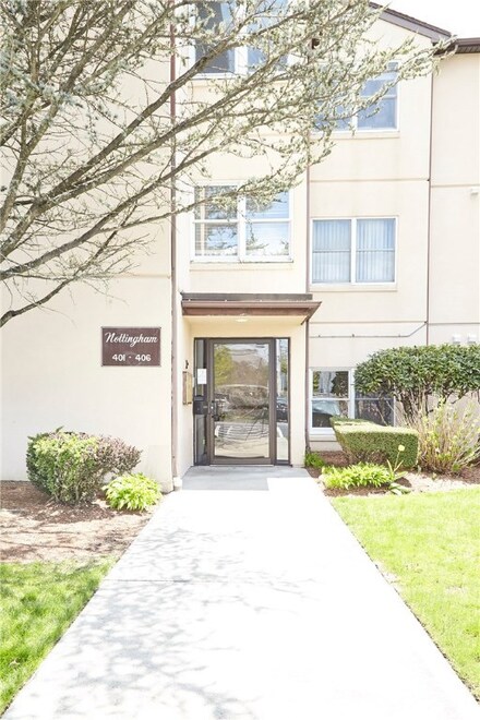 185 Manville Hill Rd Unit 402, Cumberland, RI 02864