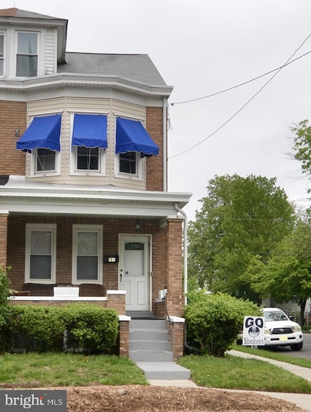 154 Howell St, Trenton, NJ 08610