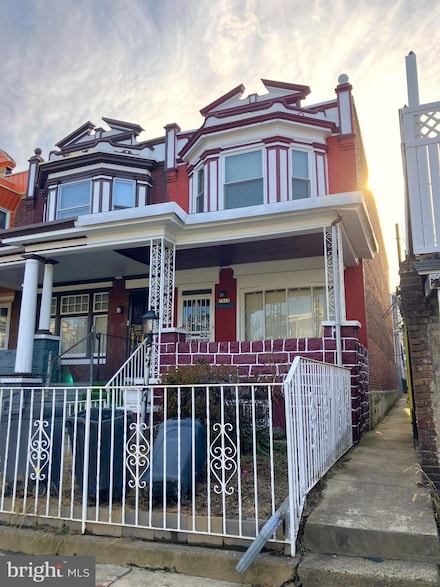 1010 S 51st St, Philadelphia, PA 19143