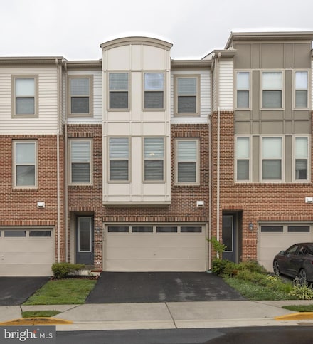 42344 Alder Forest Terrace, Sterling, VA 20166