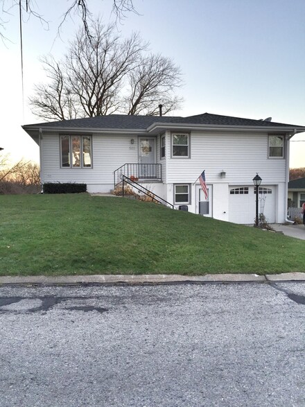 503 Trail Ridge, Council Bluffs, IA 51503