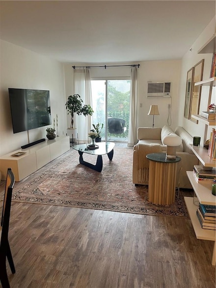 130 N Kensico Ave, White Plains, NY 10604
