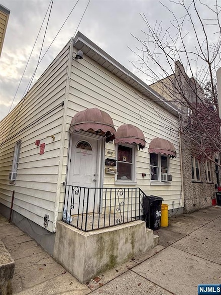 400 Cliff St, Fairview, NJ 07022