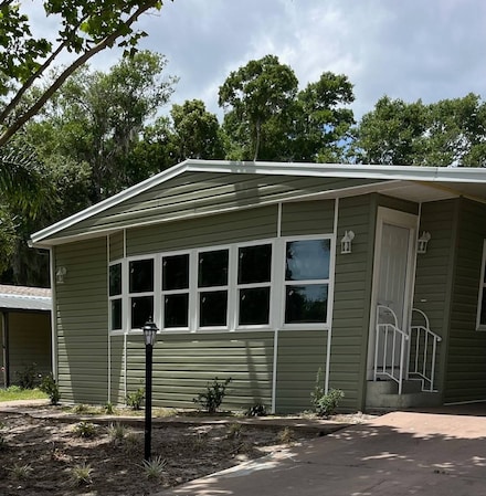 336 Raintree Cir Unit 11, Deland, FL 32724