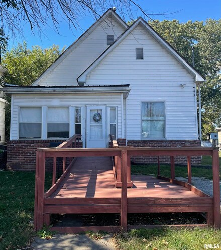 407 N Main St, Harrisburg, IL 62946