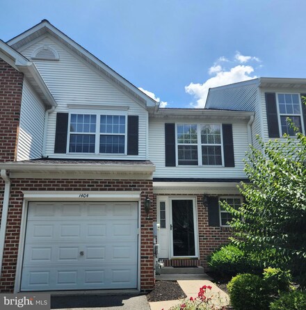 1404 Red Rock Cir, Royersford, PA 19468