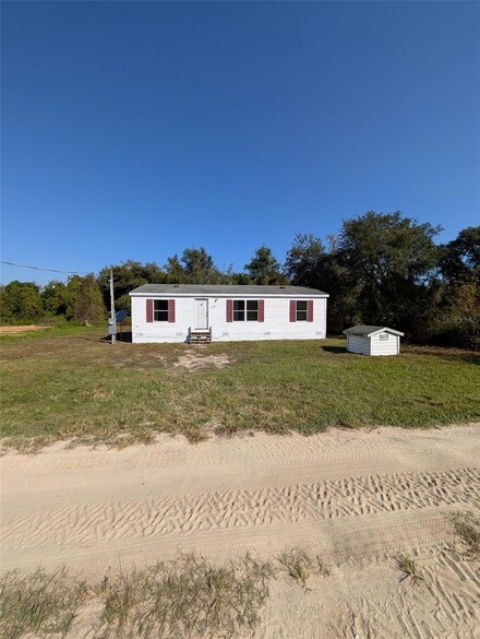 15299 NE 238th St, Fort McCoy, FL 32134