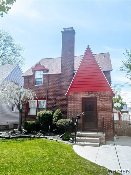 26 S Irving Terrace, Buffalo, NY 14223