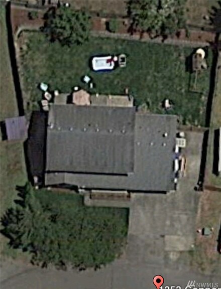 1252 Connor Haley Dr, Carbonado, WA 98323