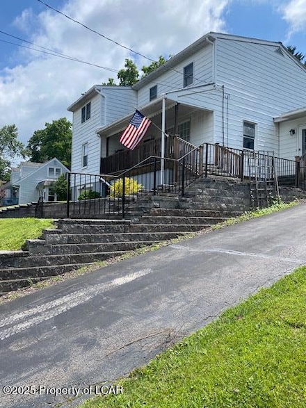 209 Terrace Ave, Shavertown, PA 18708