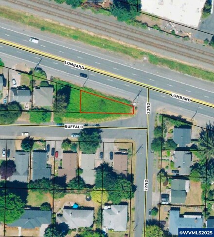 2105 NE Buffalo St, Portland, OR 97211
