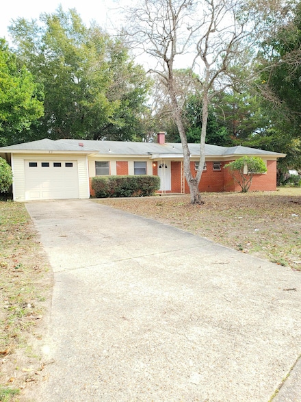 53 Hemlock Dr NW, Fort Walton Beach, FL 32548