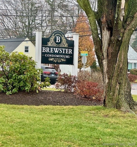 47 Brewster Rd Unit C, Glastonbury, CT 06033