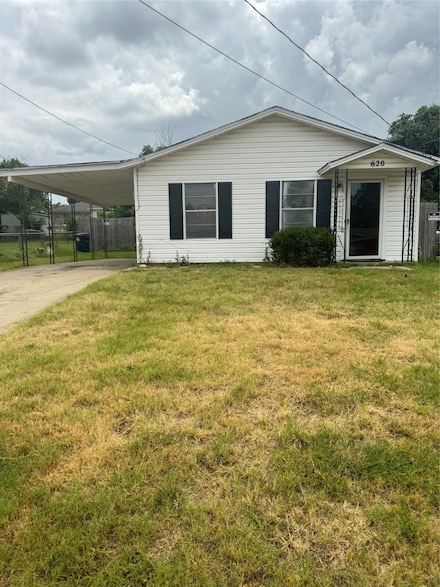 620 Park Ln, Denton, TX 76205