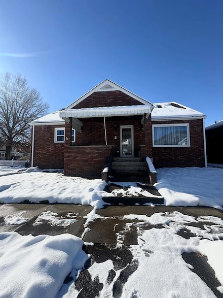 105 Maple Ave, Moundsville, WV 26041