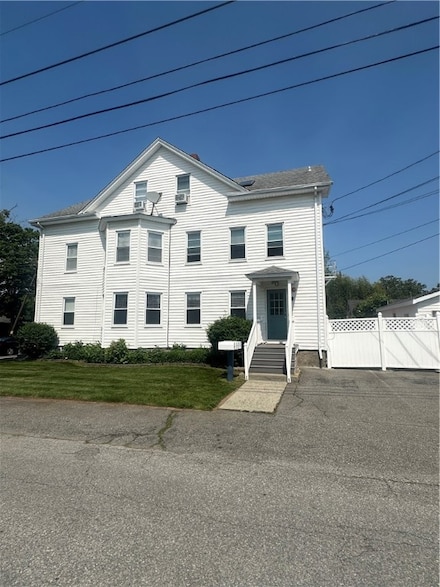 455 Child St Unit 1, Warren, RI 02885