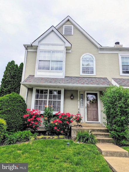 21 Eusden Dr, Aston, PA 19014