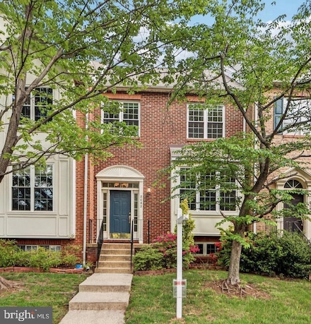 2403 Fieldcreek Dr, Herndon, VA 20171