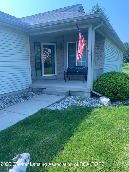 1703 Willow Creek Dr Unit 29, Lansing, MI 48917