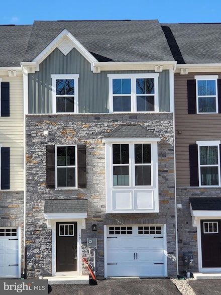 149 Glory Maple Ln, West Bradford, PA 19335