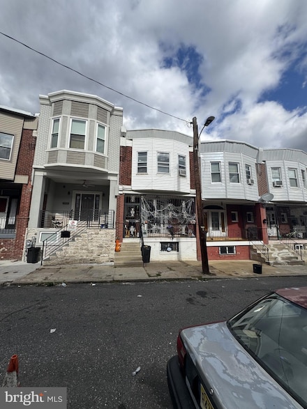 313 E Cornwall St, Philadelphia, PA 19134