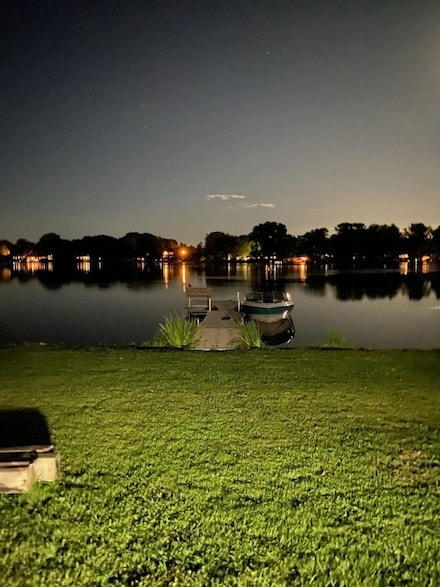7210 Pleasant Dr, West Bend, WI 53090