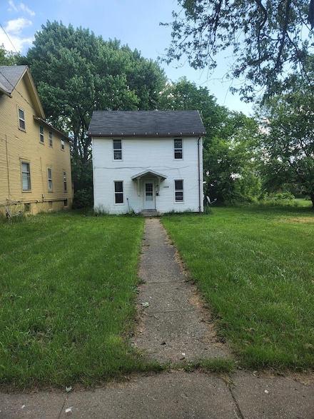 1009 Chittock Ave, Jackson, MI 49203