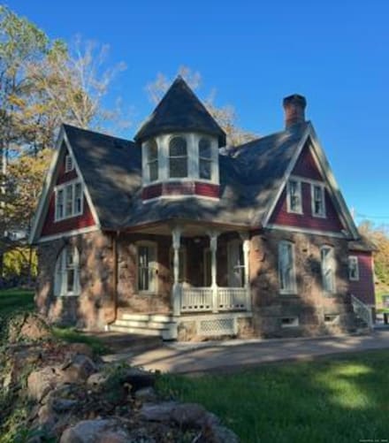 594 S Brooksvale Rd, Cheshire, CT 06410