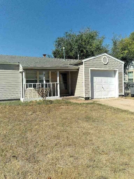 923 SW 29th St, Lawton, OK 73505