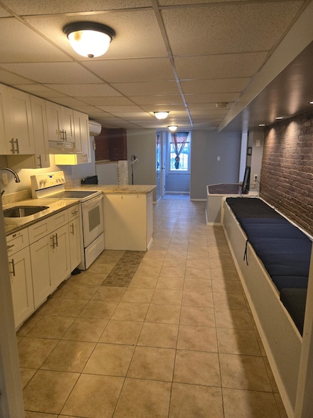 45A van Reypen St, Jersey City, NJ 07306