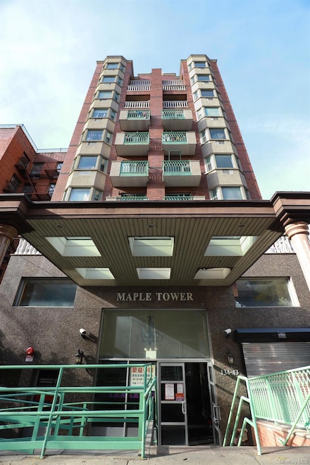 134-43 Maple Ave Unit 5B, Flushing, NY 11355