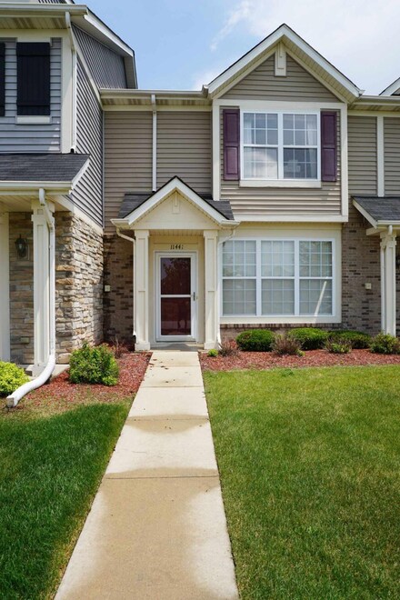 11441 Vermont Place, Crown Point, IN 46307