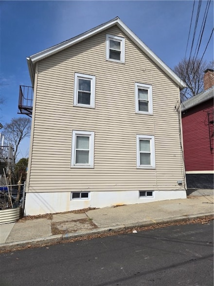 80 Jenkins St, Providence, RI 02906
