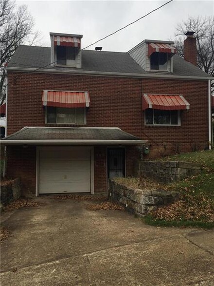 509 James St, Springdale, PA 15144