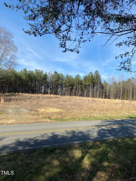 1602 Willie Pace Rd, Burlington, NC 27217