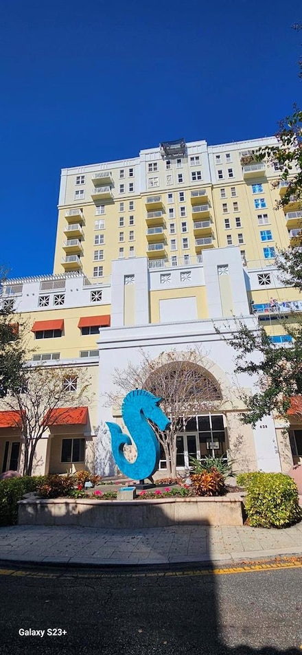 628 Cleveland St Unit 1207, Clearwater, FL 33755