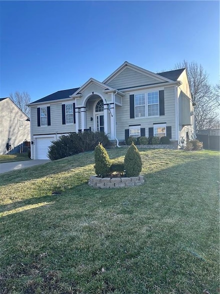 1808 W Fredrickson Dr, Olathe, KS 66061