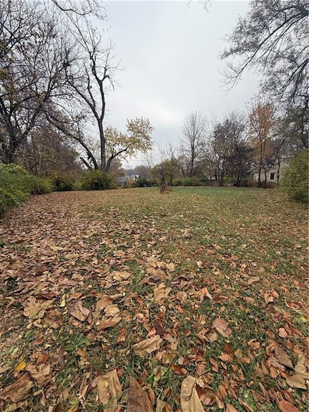 2813 S 37th St, Kansas City, KS 66106