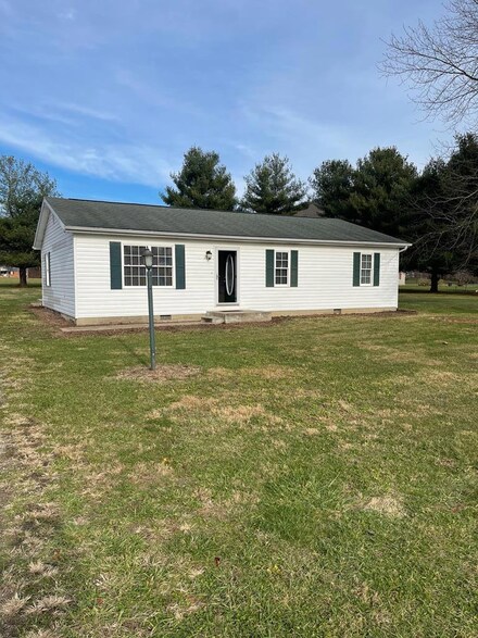 1856 Morgans Fork Rd, Waverly, OH 45690